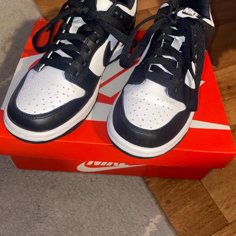 Nike Classic Black and White Athletic Shoes